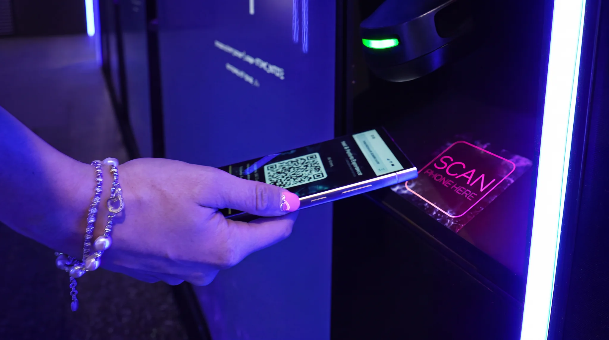 Digital check-in during the Intel AI-powered Olympic sport experience