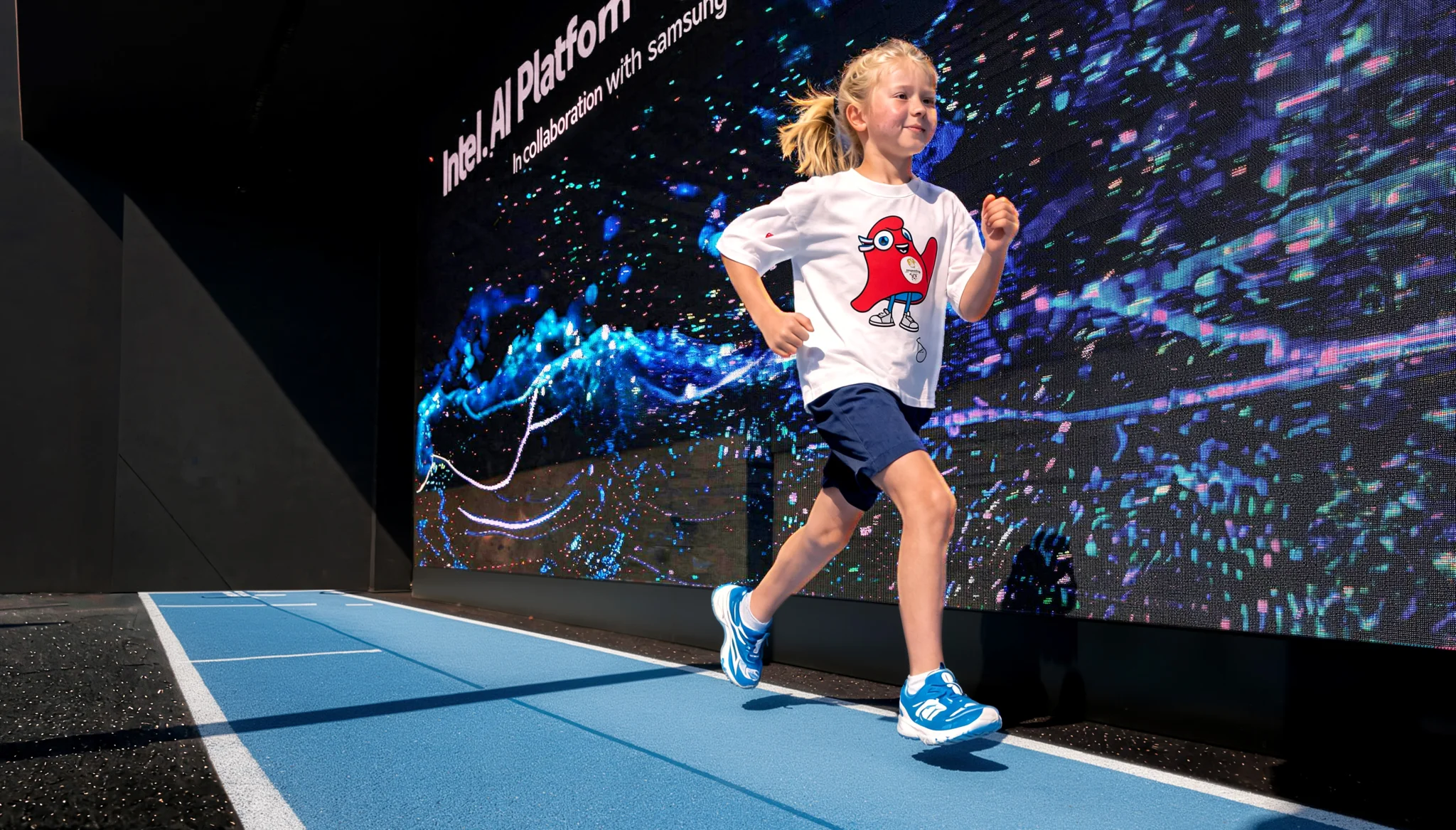 Teenage runner completing an AI-powered performance test at Paris 2024